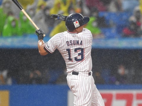 オスナ選手が2試合連発となる2号2ラン！