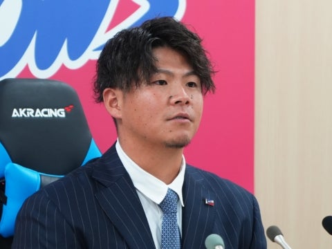 清水投手「中継ぎの価値向上を目指していきたい」