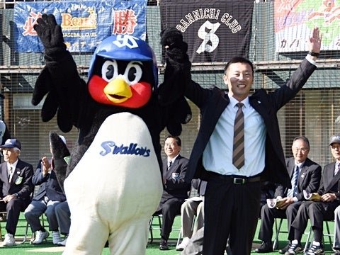 河端氏とつば九郎が第33回東京23区少年軟式野球大会に登場！