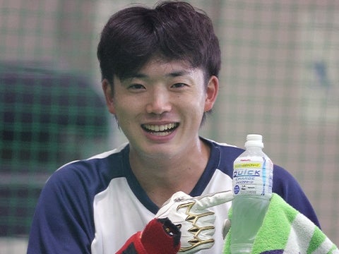 笑顔の長岡選手