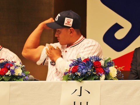 自慢の筋肉を披露！