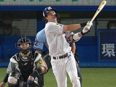 山田選手が貴重な追加点となる19号ソロ！