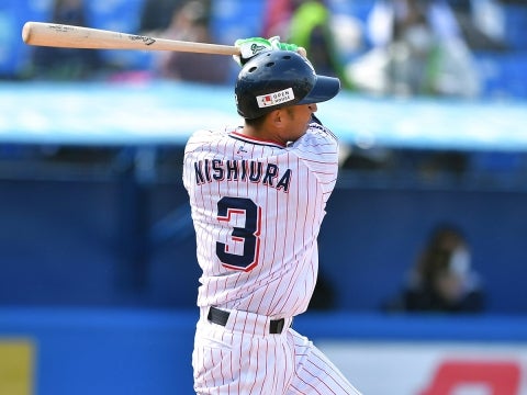 西浦選手がオープン戦3号となる満塁弾を放つ！