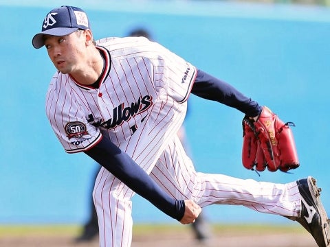 石山投手も続く