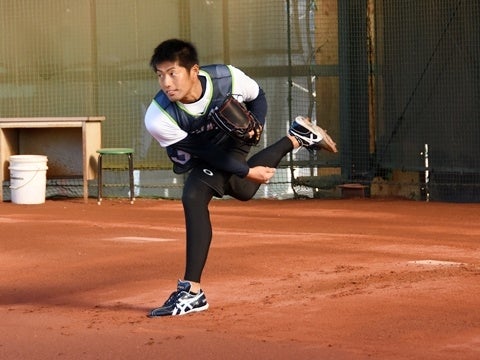 菊沢投手がブルペン入り