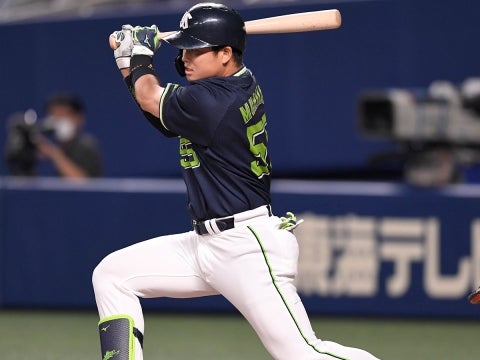 村上選手が先制タイムリー