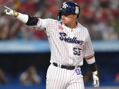 村上選手が逆転の45号3ラン！