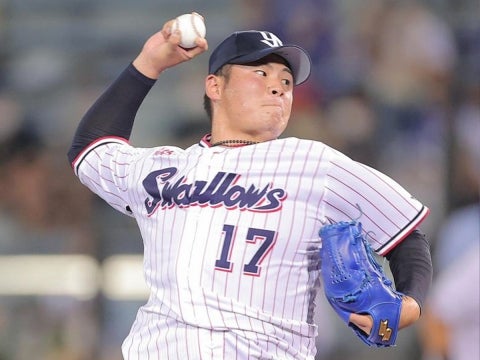 清水投手が1回を三者凡退に仕留める