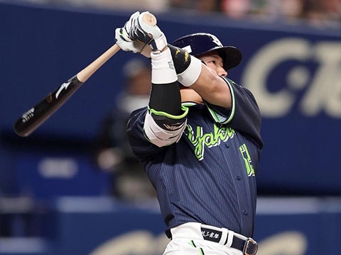 村上選手がオープン戦1号となる先制2ラン！