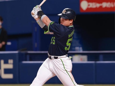 村上選手が2試合連発となる5号ソロ