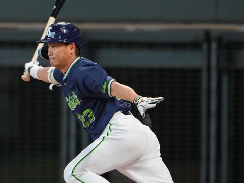 青木選手がマルチ安打