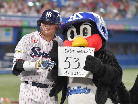 村上選手が先制の53号ソロ！
