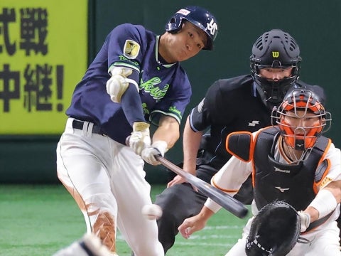 宮本選手が2点タイムリーを放つ！