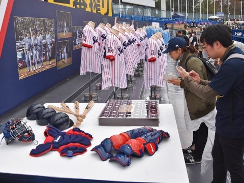 Swallows DREAM GAME 展示コーナー