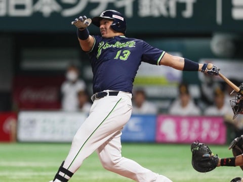 オスナ選手が1号ソロ