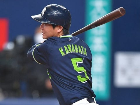 川端選手が一時勝ち越しとなるタイムリー