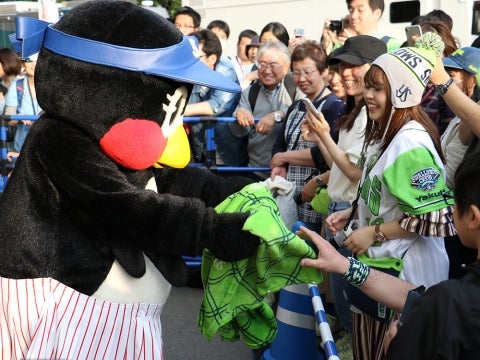 もこもこフードポンチョ