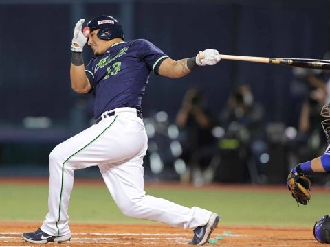 オスナ選手が逆転の2点タイムリー！