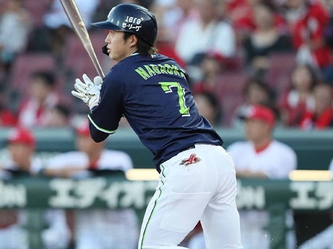 長岡選手が17試合連続安打