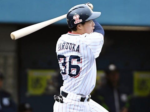 廣岡選手がオープン戦1号2ラン含むマルチ安打！