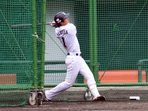 山田選手らが特打