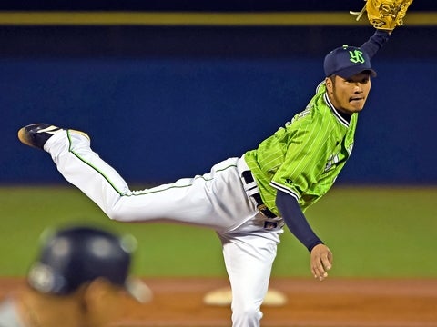 ファインプレーでピンチを凌ぐ