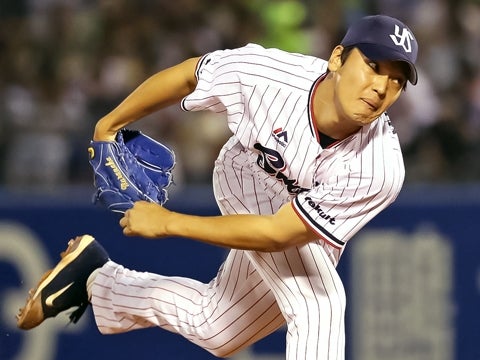 村中投手が2イニング無失点の好リリーフ