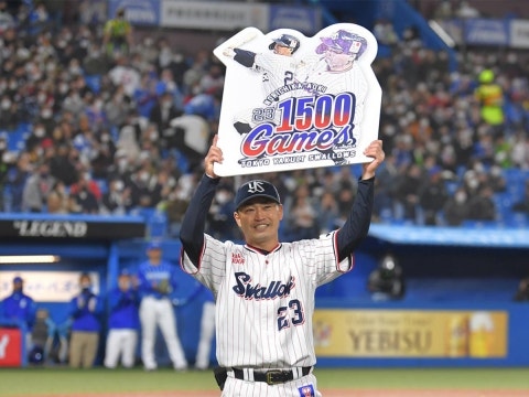 青木選手がNPB通算1500試合出場を達成！試合では決勝タイムリーを放つ活躍！
