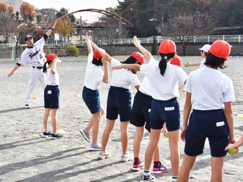 シーソーのように