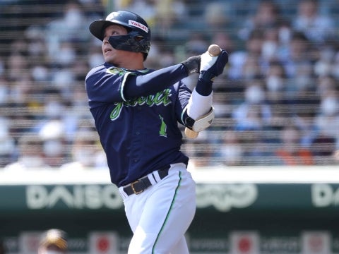 山田選手が先制の犠牲フライ