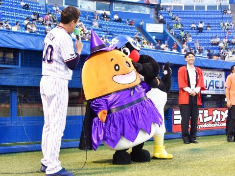 かじりつくつば九郎