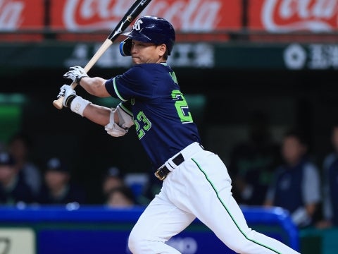 青木選手が先制タイムリー