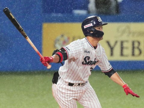 リードを広げる1号2ラン