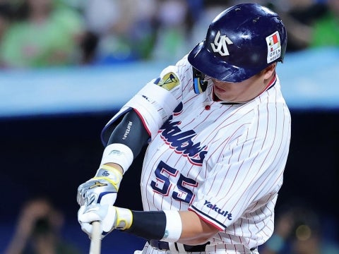 村上選手が3年連続で30号到達