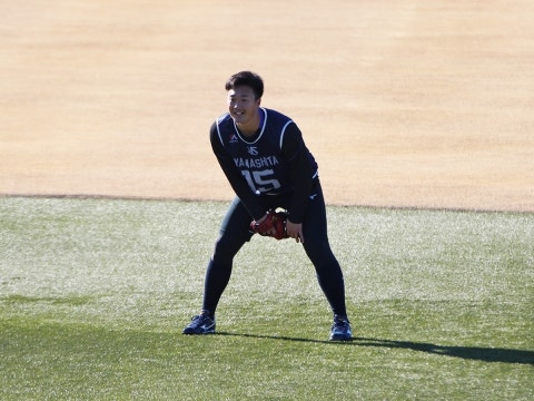 山下投手「新鮮な気持ち」