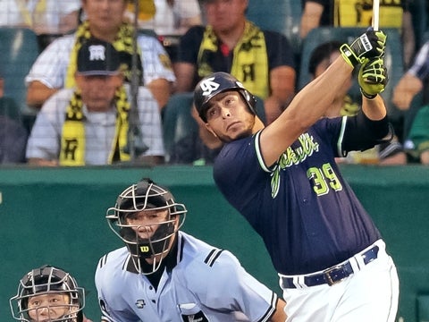 リベロ選手がマルチ安打を記録