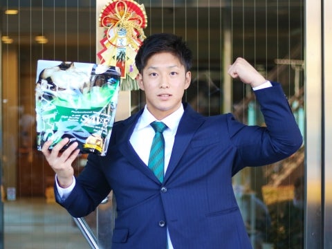 澤井選手は「本塁打王を争えるような選手に」