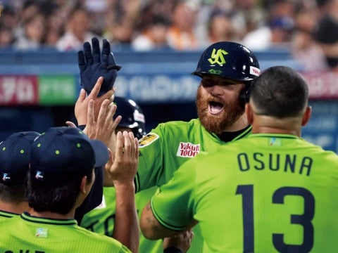 サイスニード投手が投打に奮闘