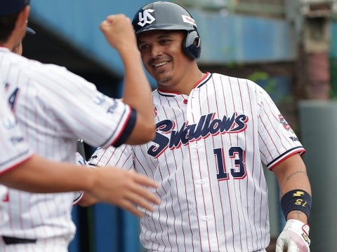 春季キャンプ第6クール初日。オスナ選手がホームラン