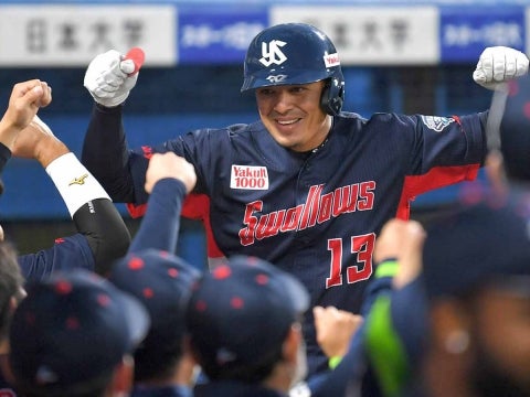 オスナ選手が追加点となる、1号ソロを放つ！