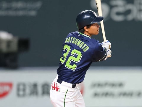 一軍デビュー戦で逆転のタイムリー二塁打！