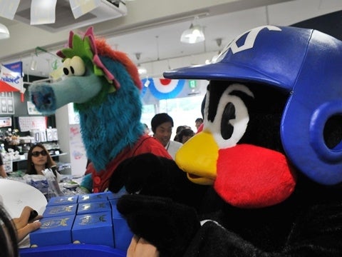 店“鳥”代理の店内視察