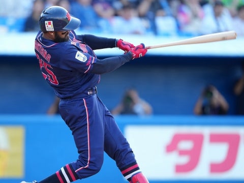 サンタナ選手が7号ソロ含む、猛打賞の活躍