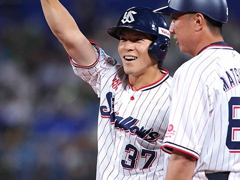 山野辺選手が代打で2点タイムリーを放つ活躍