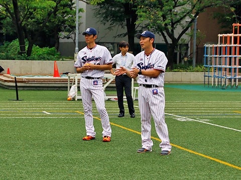 山部氏と河端氏が港南小学校で教員向け「ベースボール型」授業を実施！