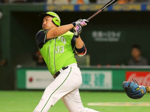 二塁打でチャンスを広げる