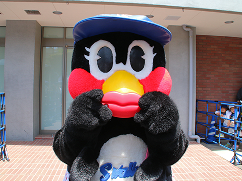 くちばしにくちびる