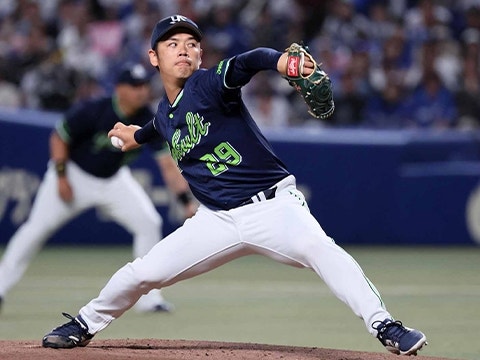 https://www-static.yakult-swallows.co.jp/upload/photo/archive/n-41222aa75cfd201438c602a4405d6103.jpg?auto=avif,webp&quality=90