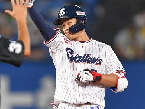 塩見選手が13号ソロ＆決勝タイムリーを放つ活躍で優勝へのマジック9！