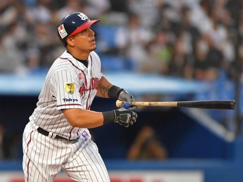 オスナ選手が5号ソロ含む、猛打賞の活躍